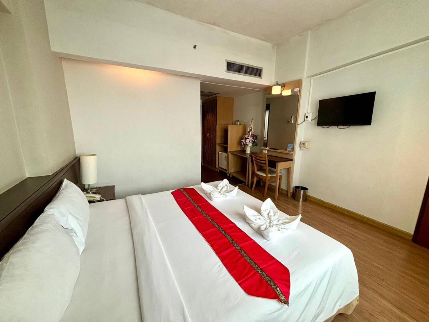 Aloha Hatyai Hotel Hat Yai Exterior foto